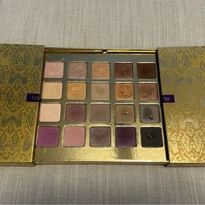 Tarte Eyeshadow palette